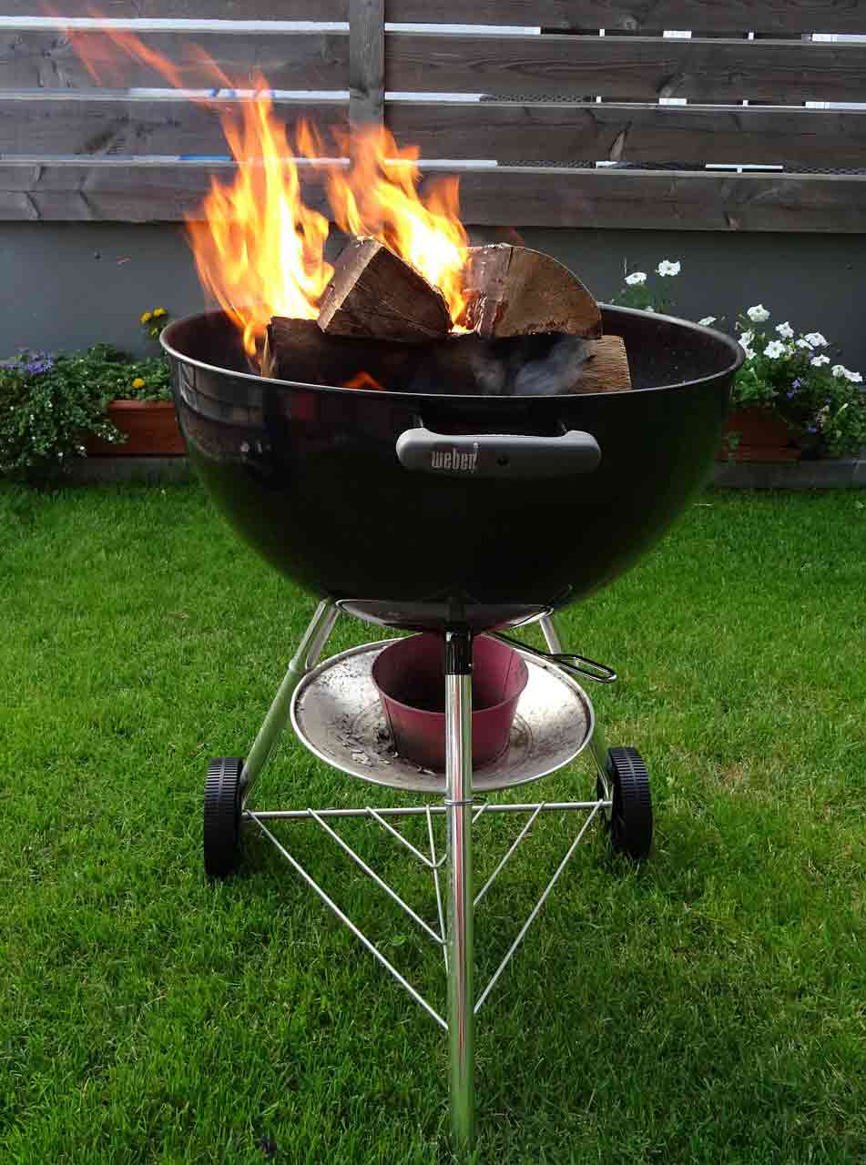 barbecue-bois-weber